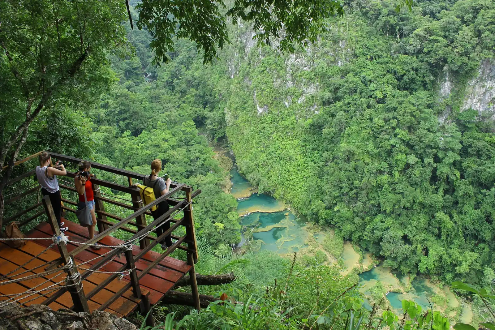 Las pozas de Semuc Champey vistas desde el mirador